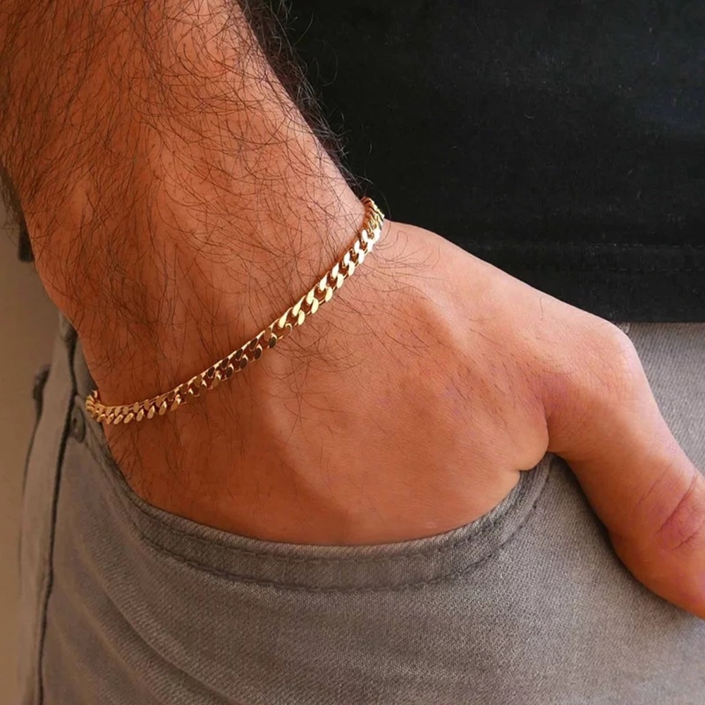 NWT Gold Miami Cuban Chain Bracelet